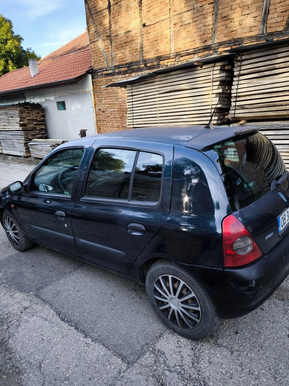 Renault Clio, снимка 10 - Автомобили и джипове - 56253655