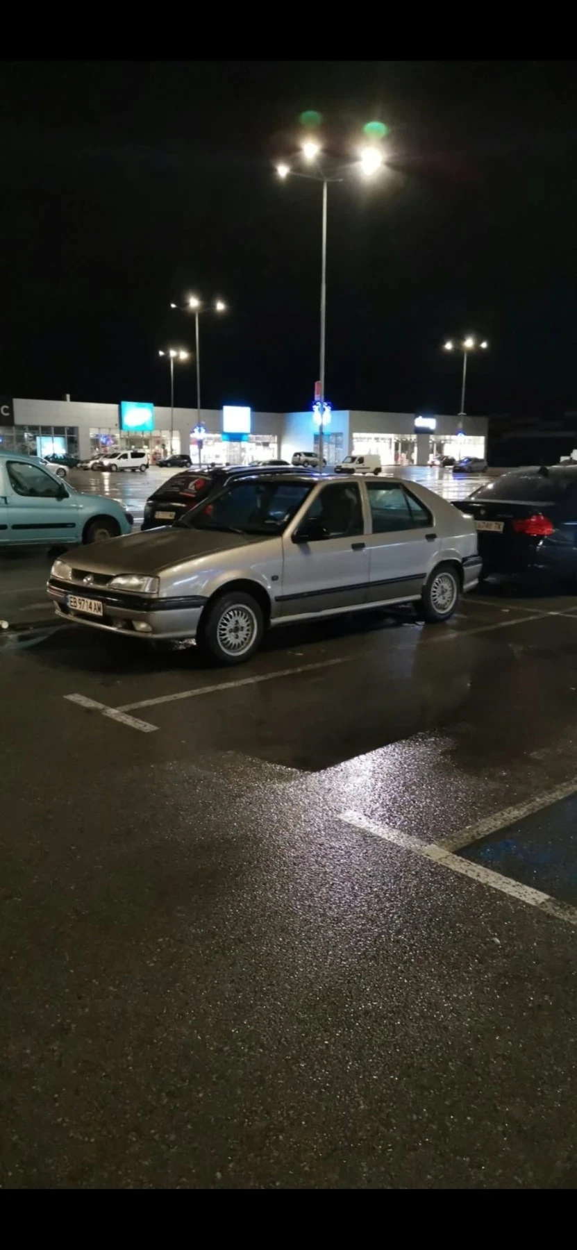 Renault 19 RT, снимка 2 - Автомобили и джипове - 56348304