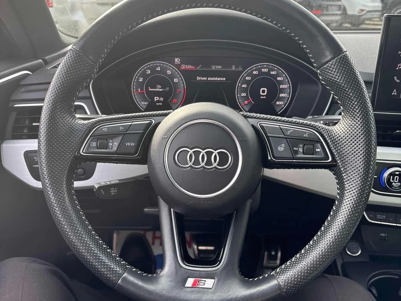 Audi A4 * Progressiv * CARFAX * ��� ������������ ������ | Mobile.bg � ����������� 17