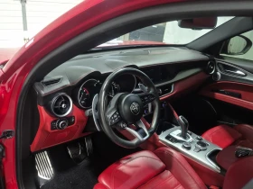Alfa Romeo Stelvio Ti Sport* AWD* ПОДГРЕВ* М.ТОЧКА* ПАНО, снимка 9