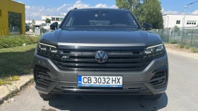 VW Touareg R-line