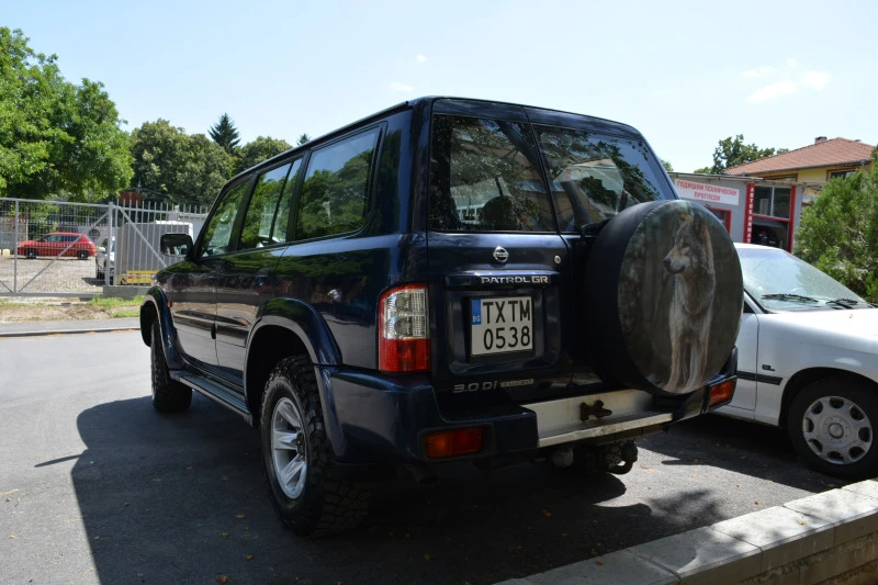 Nissan Patrol y61, снимка 11 - Автомобили и джипове - 47295734