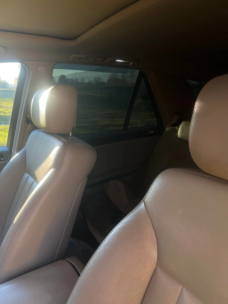 Mercedes-Benz ML 320, снимка 8 - Автомобили и джипове - 52974513