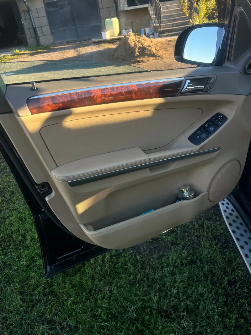 Mercedes-Benz ML 320, снимка 6 - Автомобили и джипове - 52974513