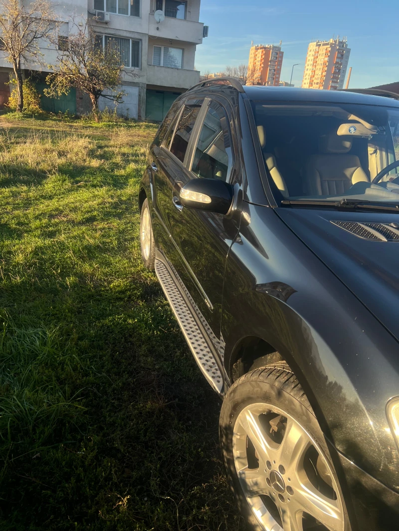 Mercedes-Benz ML 320, снимка 5 - Автомобили и джипове - 52974513