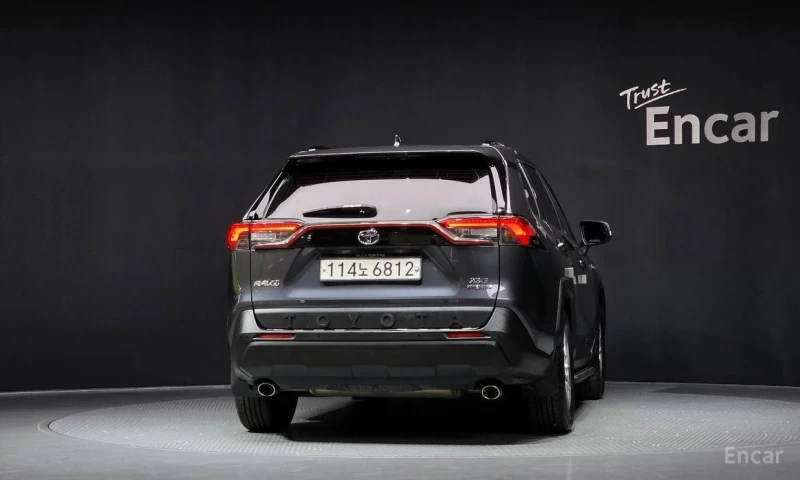 Toyota Rav4, снимка 4 - Автомобили и джипове - 53386943