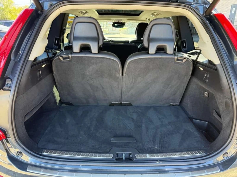 Volvo Xc90 * T6 AWD Navigation/Pano Sunroof/Blind Spot Assist, снимка 14 - Автомобили и джипове - 53597099