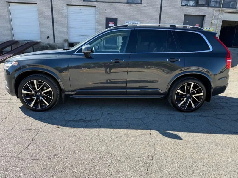 Volvo Xc90 * T6 AWD Navigation/Pano Sunroof/Blind Spot Assist, снимка 2 - Автомобили и джипове - 53597099