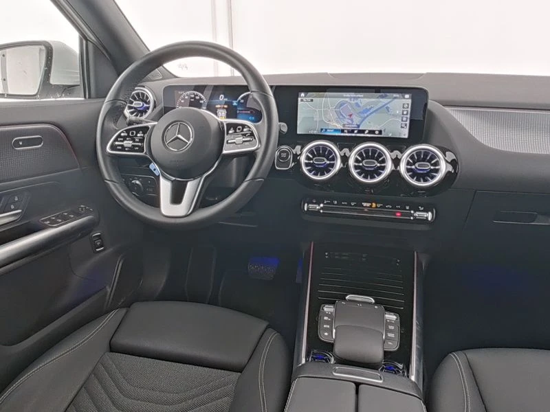 Mercedes-Benz EQA Progressive, снимка 5 - Автомобили и джипове - 48324150