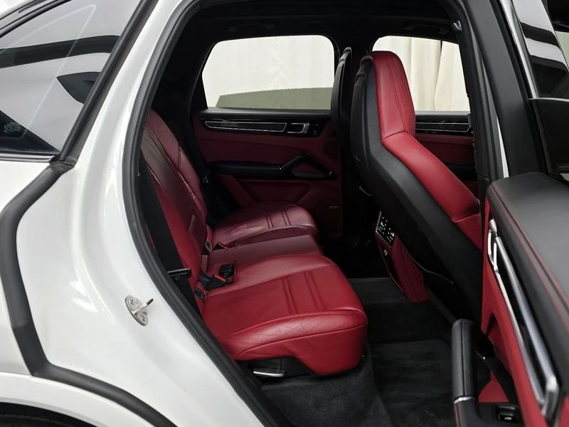 Porsche Cayenne 3.0| 340к.с.| ВКЛ.ТЕХНОТЕСТ, снимка 12 - Автомобили и джипове - 55197480