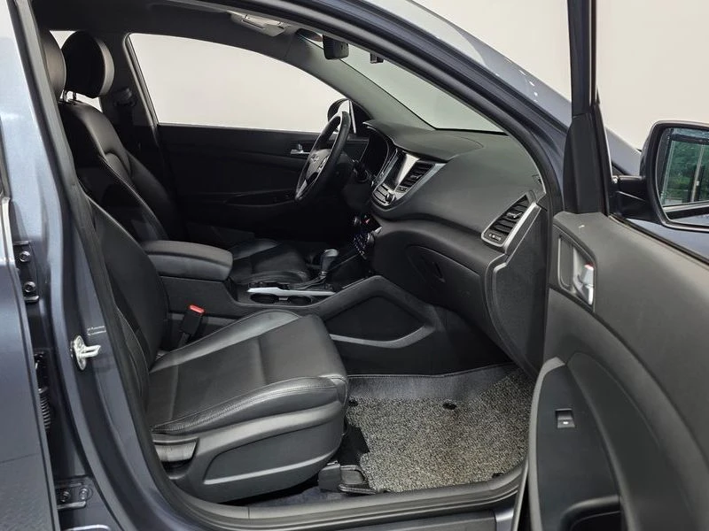 Hyundai Tucson Gasoline 1.6 turbo 2WD| 177к.с.| ВКЛ.ТЕХНОТЕСТ, снимка 11 - Автомобили и джипове - 55294303