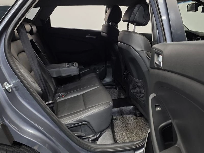 Hyundai Tucson Gasoline 1.6 turbo 2WD| 177к.с.| ВКЛ.ТЕХНОТЕСТ, снимка 12 - Автомобили и джипове - 55294303