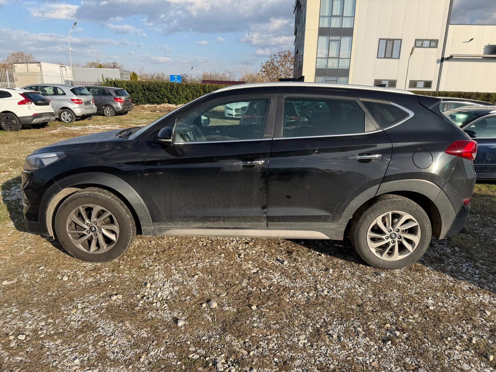 Hyundai Tucson 1.7 CRDI X POSIBLE | Mobile.bg   8