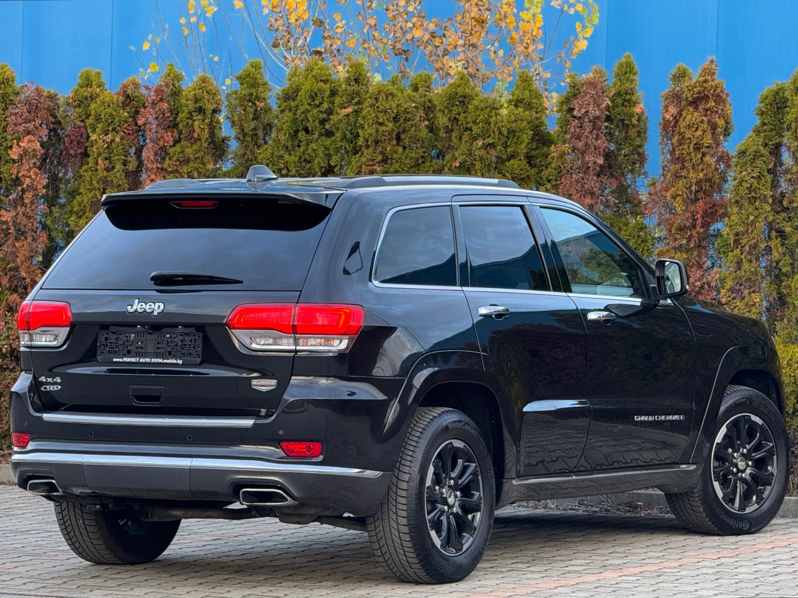 Jeep Grand cherokee 3.0D-SUMMIT-ПОДГРЕВ-ОБДУХВАНЕ-KEYLESS-ПАНОРАМА-FUL - изображение 5