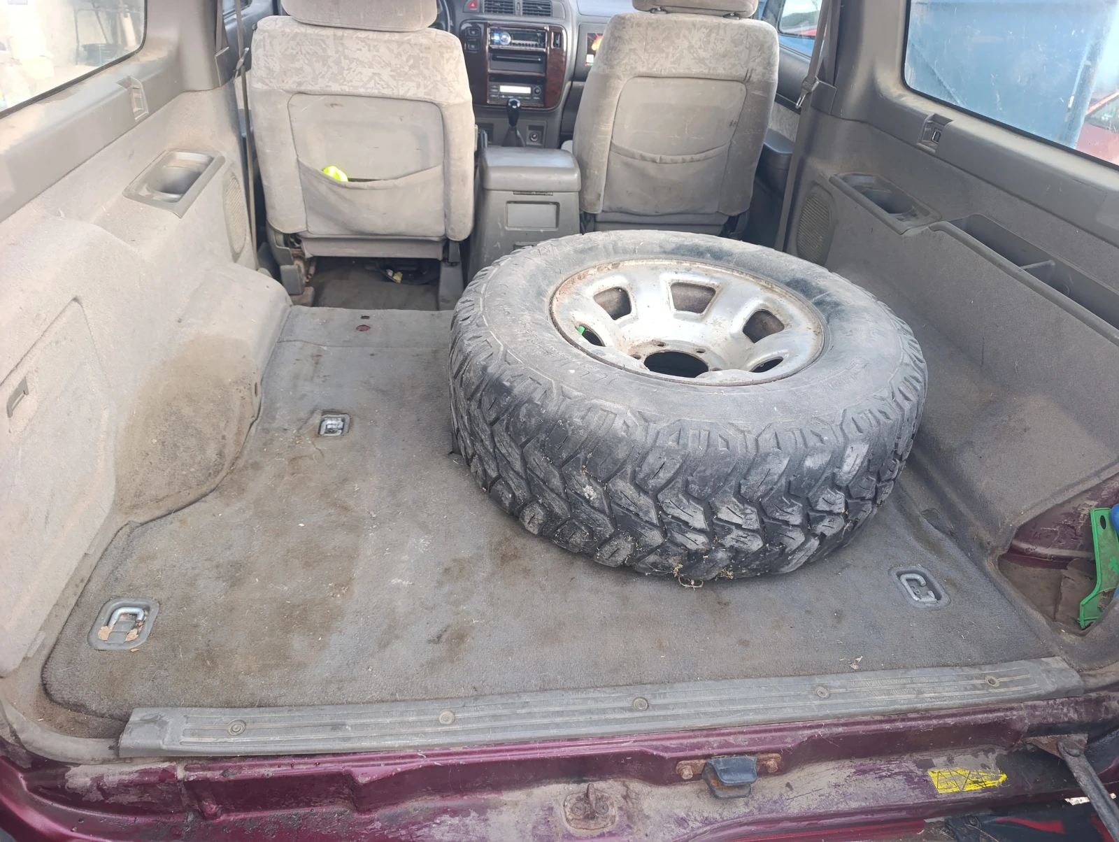 Nissan Patrol 3.0� �����  | Mobile.bg � ����������� 10