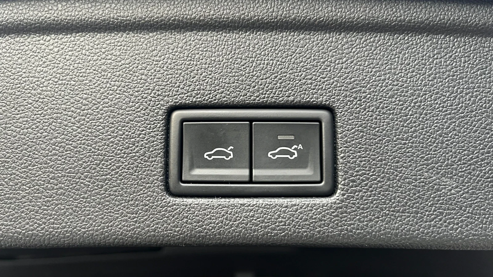 VW Touareg R-line, снимка 15 - Автомобили и джипове - 53498289