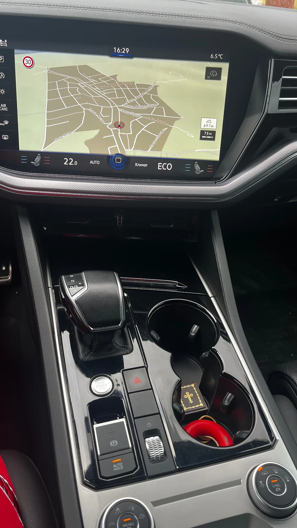 VW Touareg R-line, снимка 11 - Автомобили и джипове - 53498289