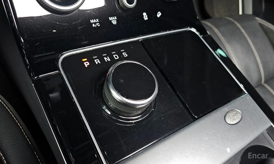 Land Rover Range Rover Velar  - изображение 9