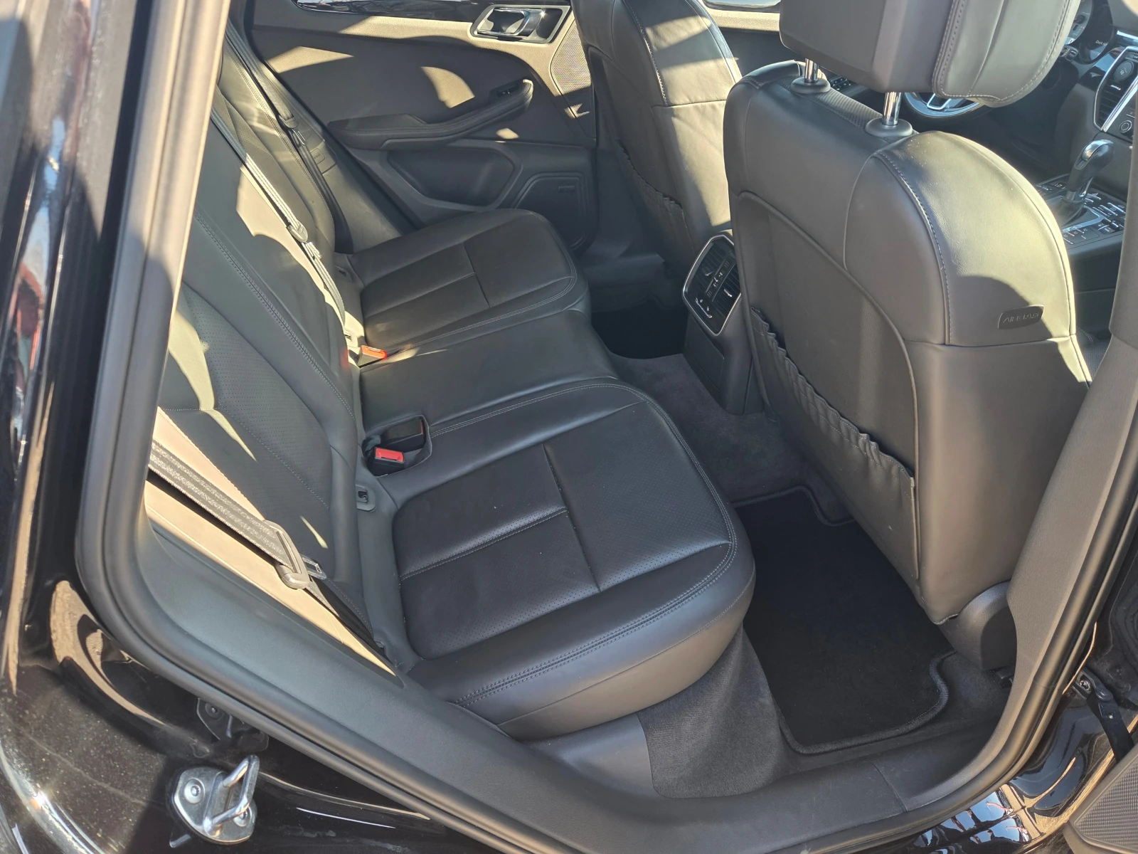 Porsche Macan Macan S, снимка 11 - Автомобили и джипове - 53620546