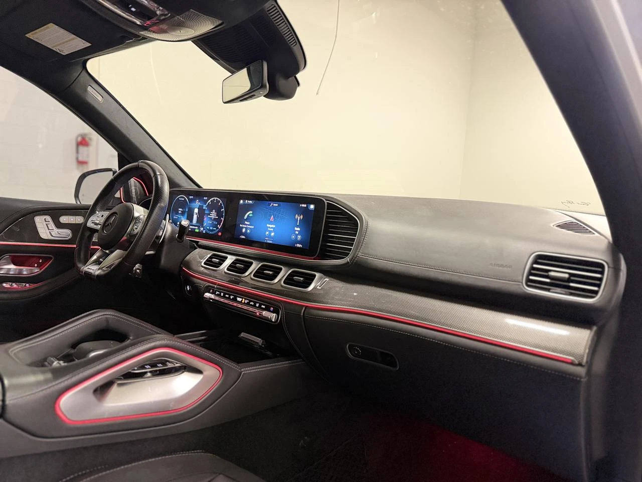 Mercedes-Benz GLE 63 S AMG AMG GLE 63 S, снимка 17 - Автомобили и джипове - 53965607