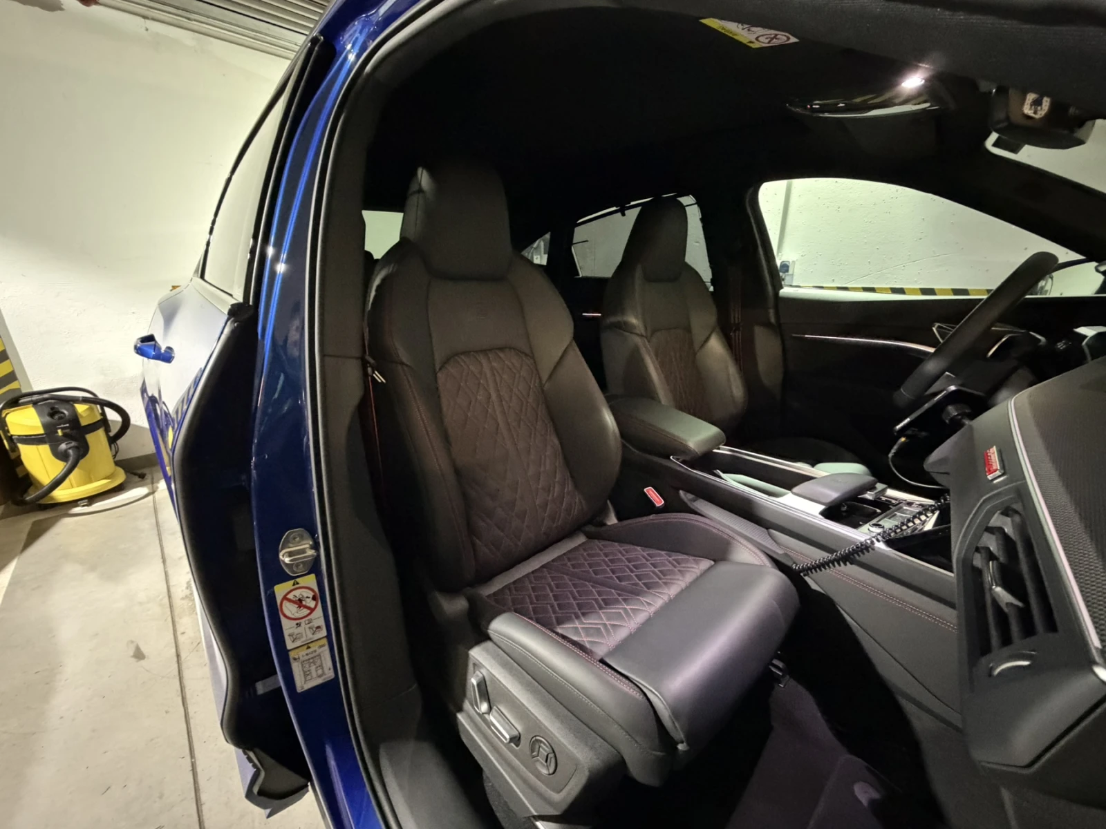 Audi SQ8 E-Tron, снимка 9 - Автомобили и джипове - 54229076