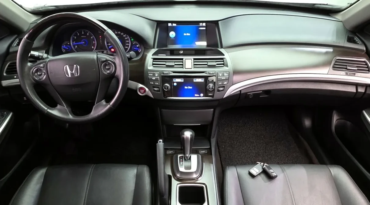 Honda Crosstour 3.5 бензин , снимка 5 - Автомобили и джипове - 54993936