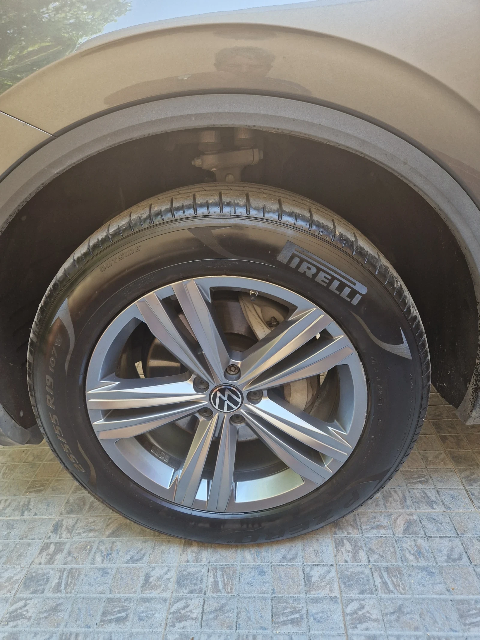 VW Touareg, снимка 7 - Автомобили и джипове - 55466933