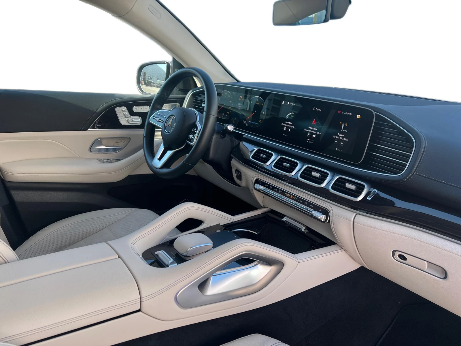 Mercedes-Benz GLE 300 d 4MATIC Coupe, снимка 9 - Автомобили и джипове - 55581584