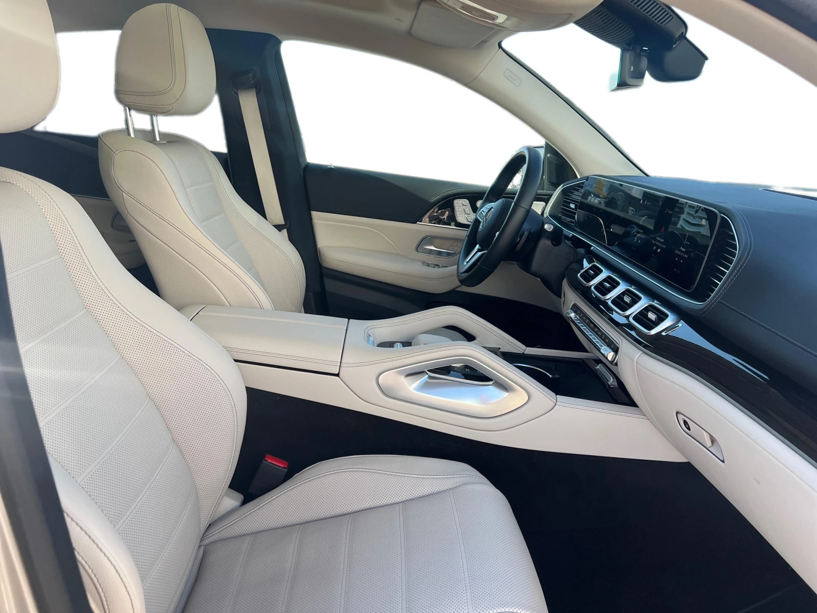 Mercedes-Benz GLE 300 d 4MATIC Coupe, снимка 11 - Автомобили и джипове - 55581584