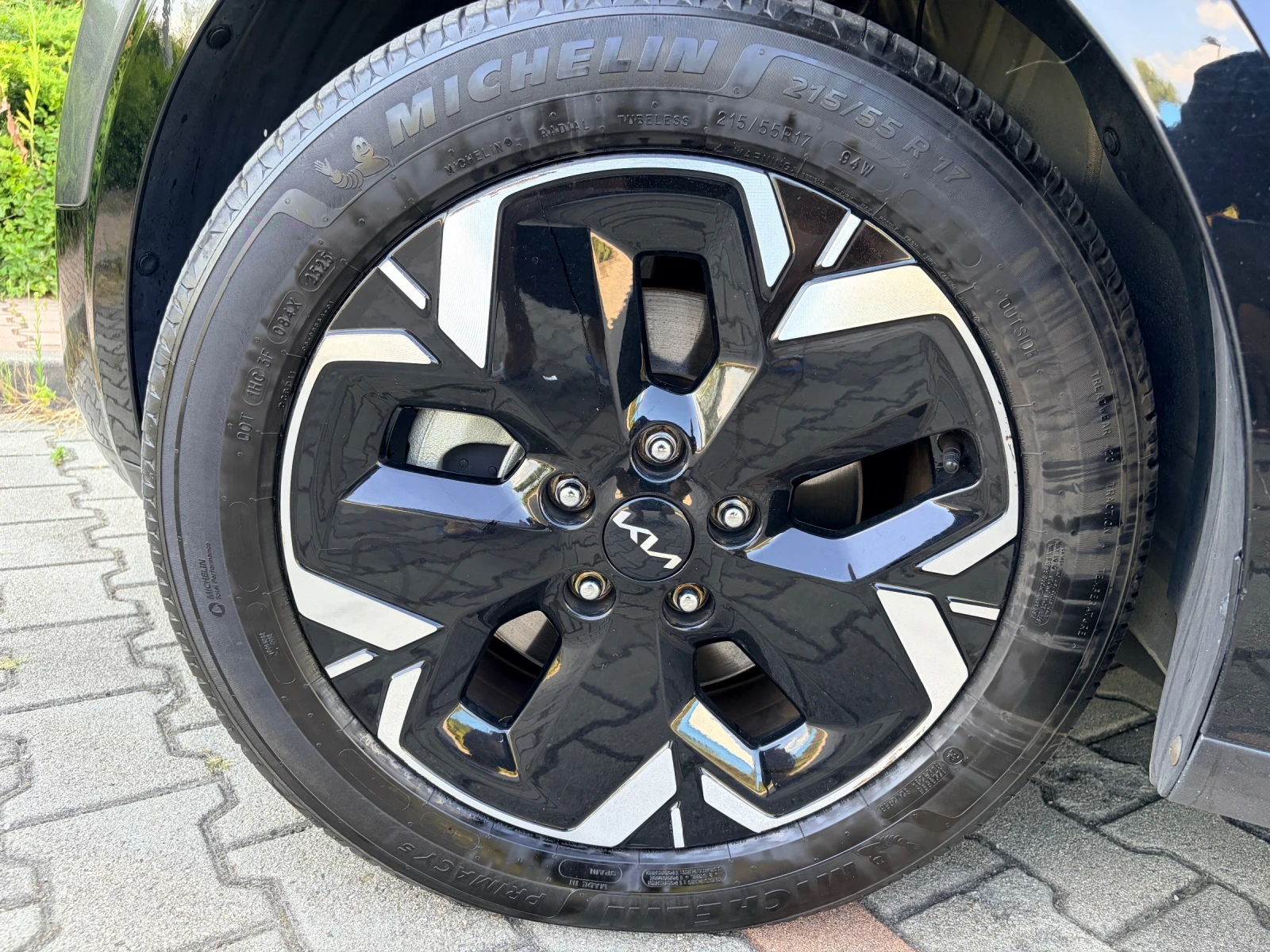 Kia Niro 100%SOH!!! 64, 5kw 204 kc, снимка 14 - Автомобили и джипове - 55617446
