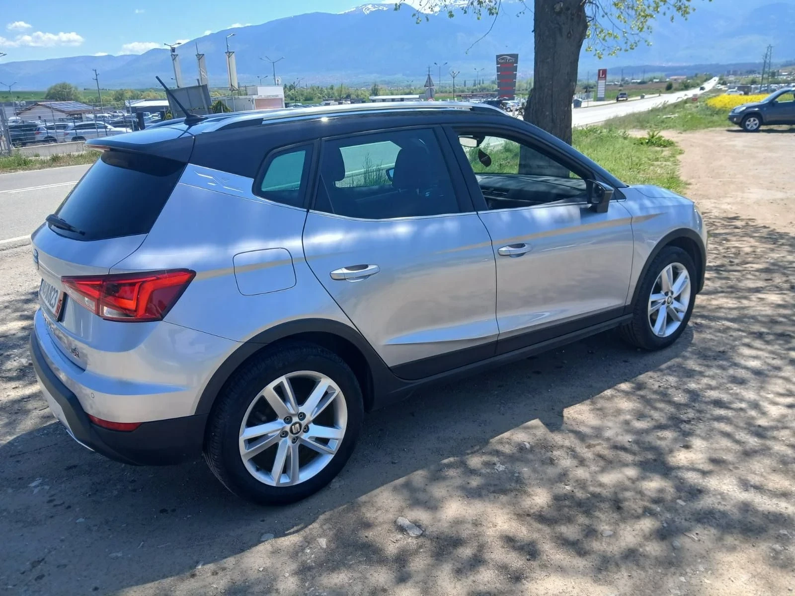 Seat Arona 1.0 tsi FR , снимка 2 - Автомобили и джипове - 55881374