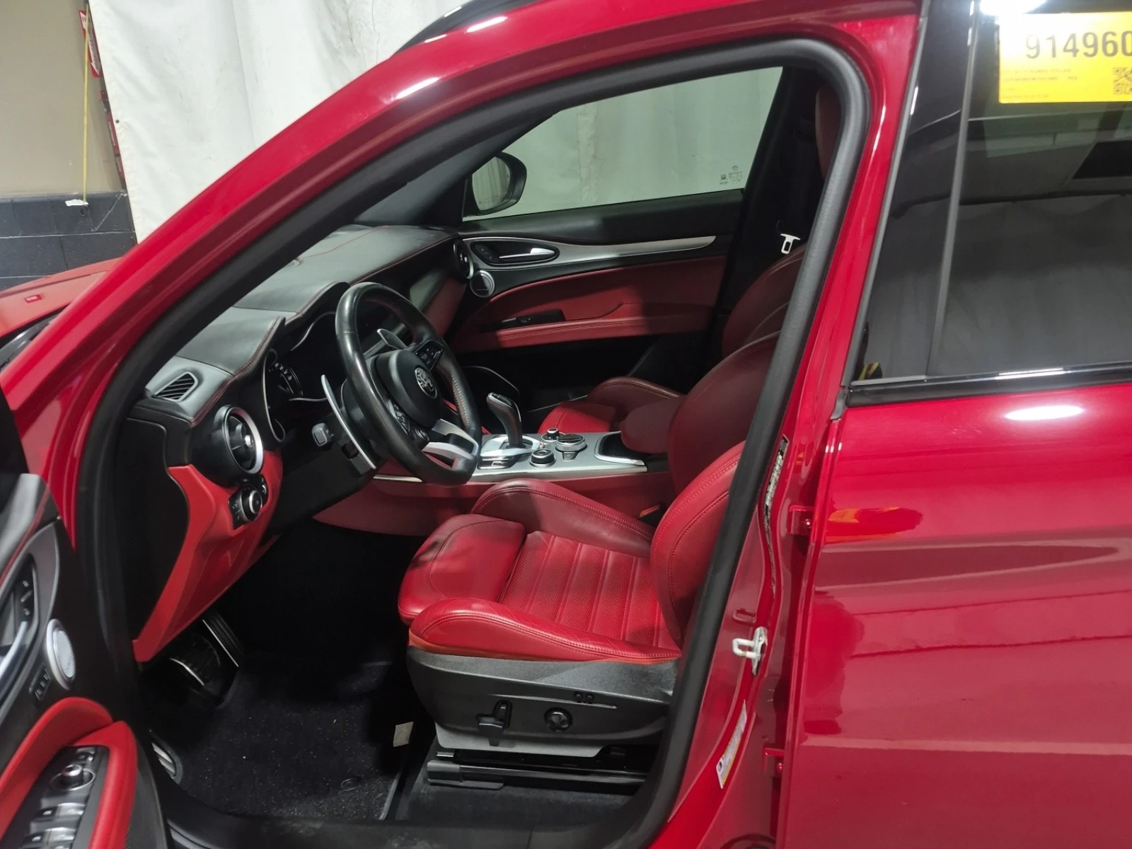 Alfa Romeo Stelvio Ti Sport* AWD* ПОДГРЕВ* М.ТОЧКА* ПАНО, снимка 8 - Автомобили и джипове - 56197216