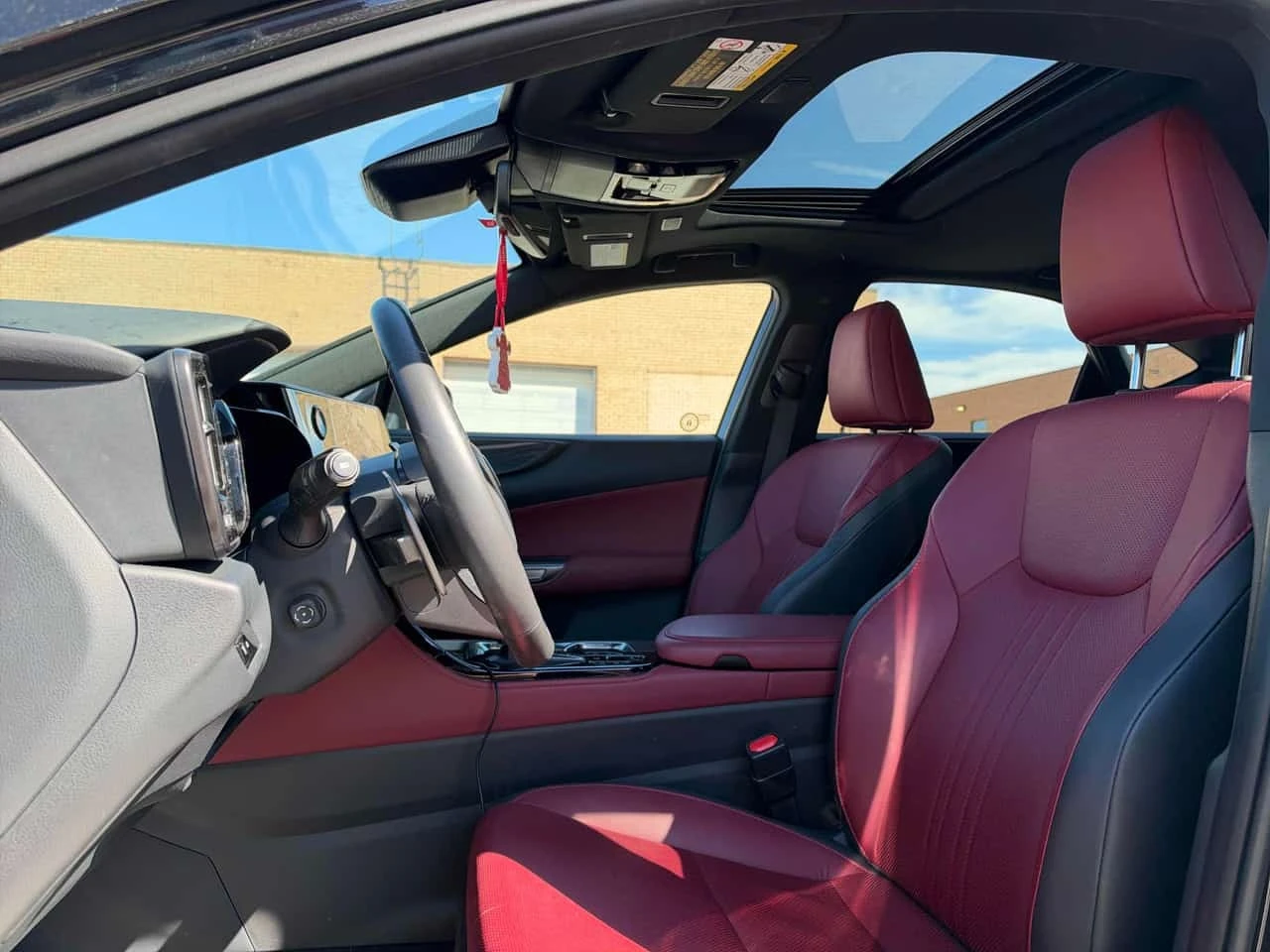 Lexus NX 350 | CARFAX | БЕЗ ИНЦИДЕНТИ, снимка 15 - Автомобили и джипове - 56300168