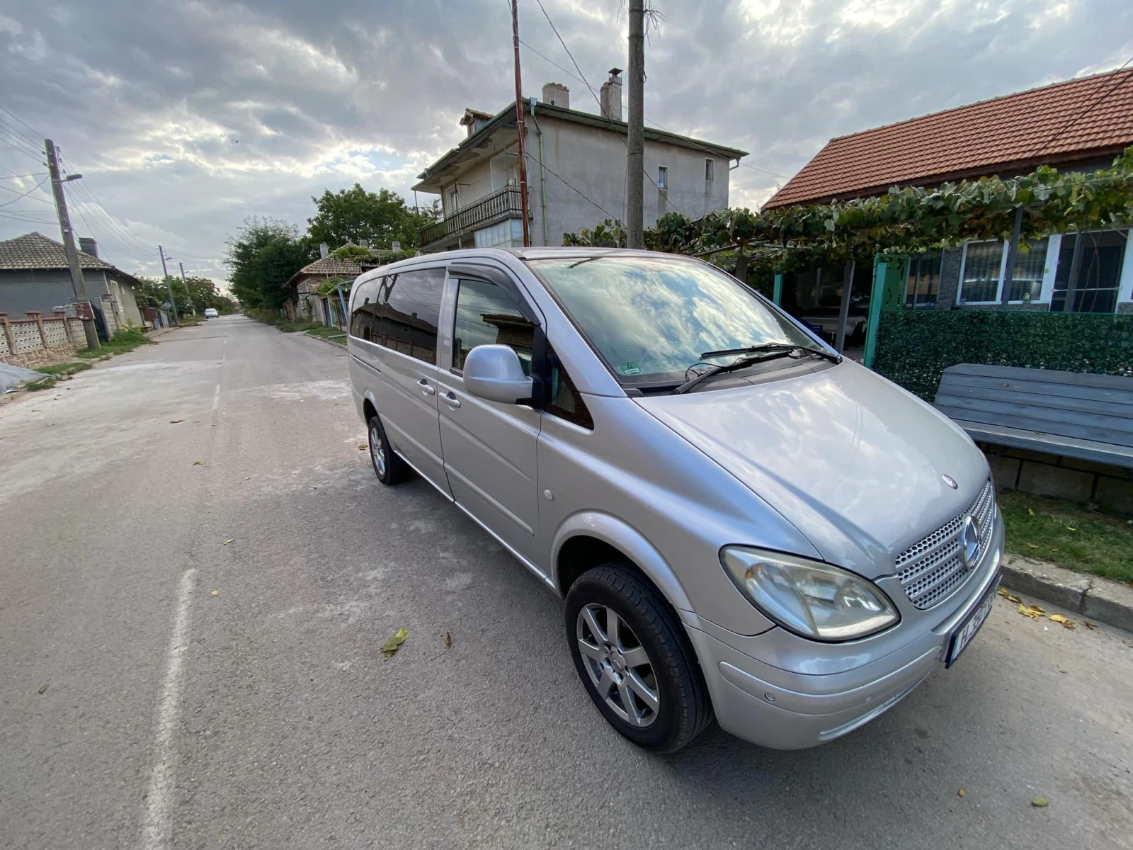 Mercedes-Benz Viano 2.2 - изображение 7