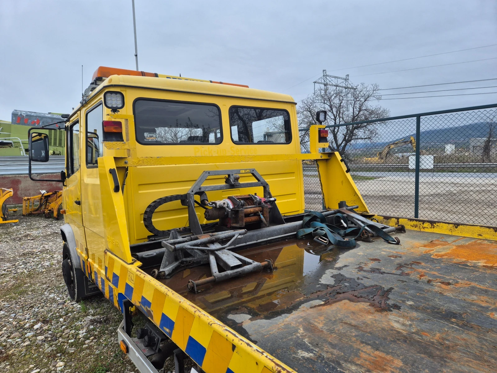 Mercedes-Benz 814 пътна помощ - изображение 8