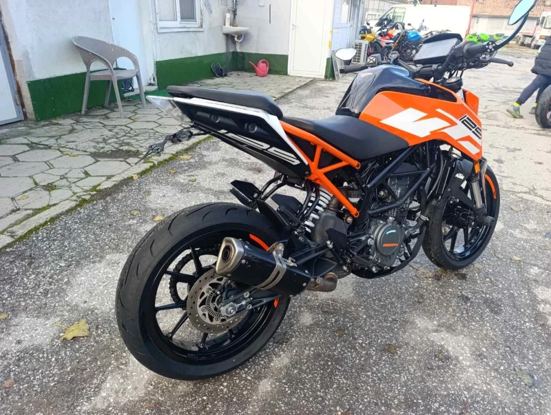 Ktm Duke 125, снимка 6 - Мотоциклети и мототехника - 52877595