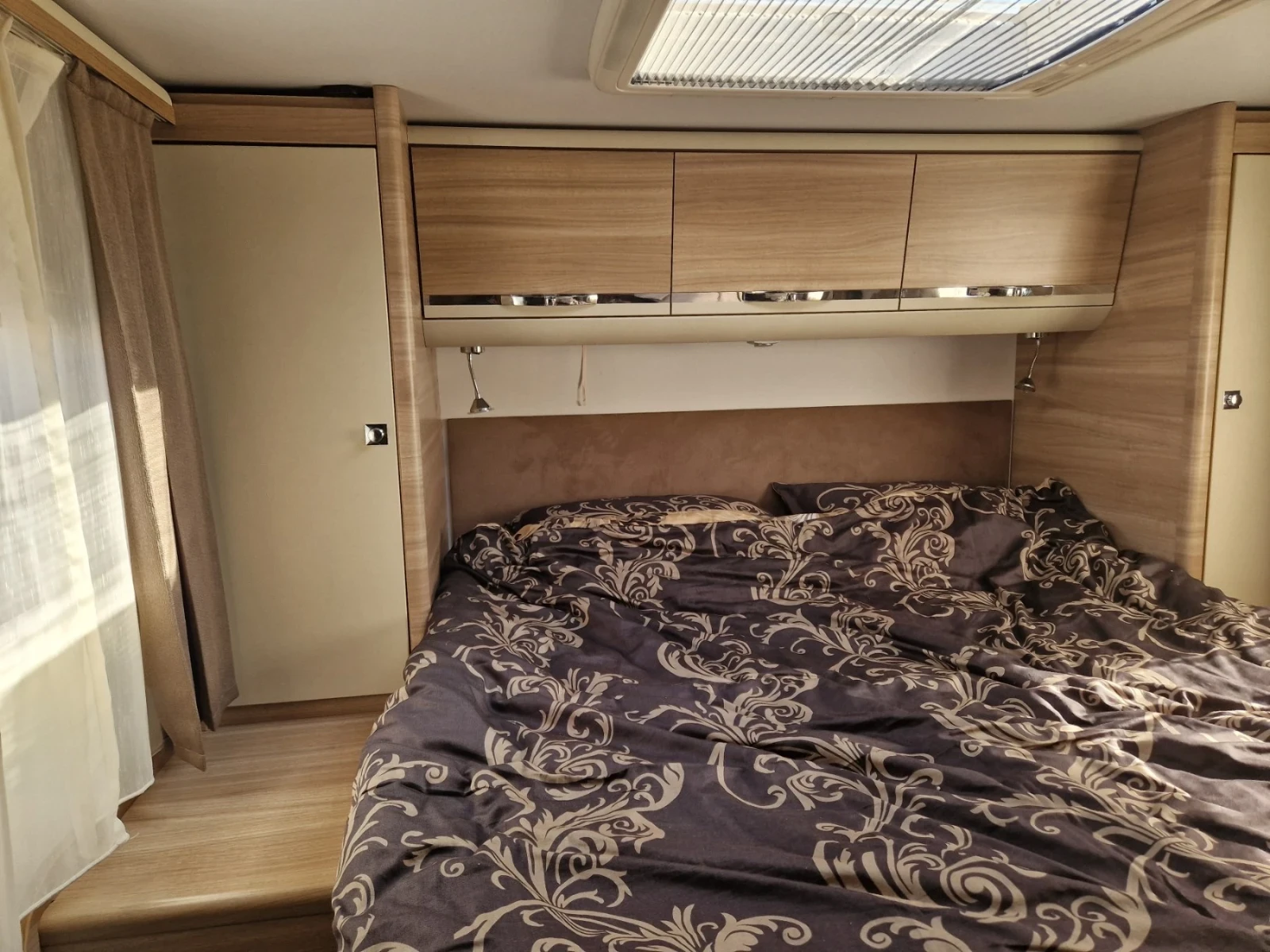 Кемпер Adria SONIC , снимка 7 - Каравани и кемпери - 54144642