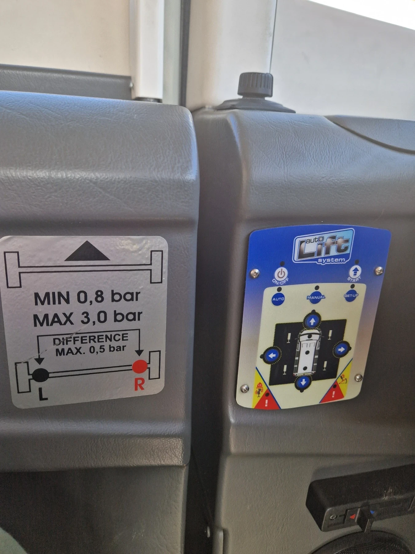 Кемпер Adria SONIC , снимка 10 - Каравани и кемпери - 54144642