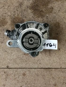 Вакуум помпа Renault Nissan Opel - 2.2/2.5cdi , снимка 1