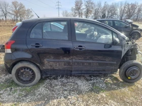Toyota Yaris 1.3vvti-i, снимка 1