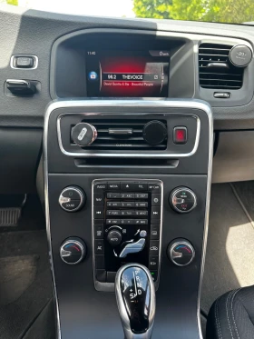 Volvo V60, снимка 12