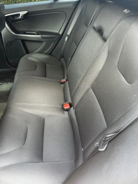 Volvo V60, снимка 10