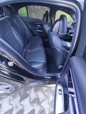 Mercedes-Benz C 180 39000км.AMG LINE Mild hybrid 9G, снимка 16
