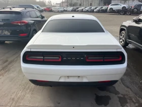 Dodge Challenger 5.7 HEMI V8| ПОДГРЕВ| REMOTE START| ОЧАКВАН ВНОС, снимка 5