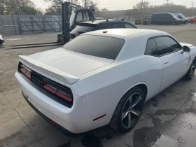 Dodge Challenger 5.7 HEMI V8| ПОДГРЕВ| REMOTE START| ОЧАКВАН ВНОС, снимка 4