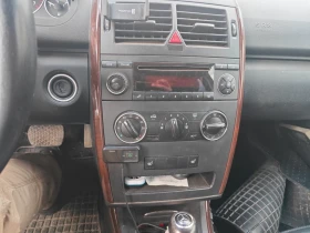 Mercedes-Benz A 200 W169, снимка 8