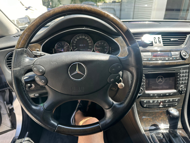 Mercedes-Benz CLS 500 AMG pack* Distronic* Keyless* FULL* , снимка 5 - Автомобили и джипове - 46366941
