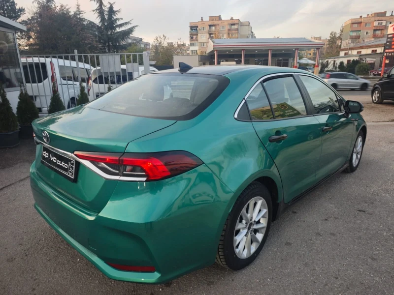 Toyota Corolla 1.8 HYBRID* ГАЗ* СУПЕР ОФЕРТА* , снимка 4 - Автомобили и джипове - 48063467