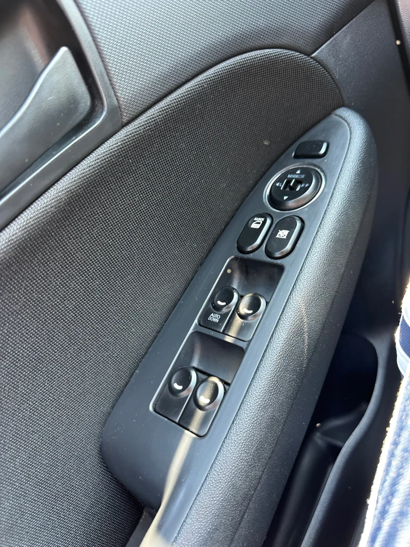 Hyundai I30, снимка 14 - Автомобили и джипове - 52061725