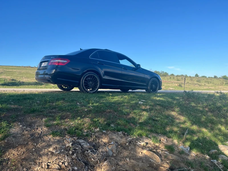 Mercedes-Benz E 500 W212 , снимка 5 - Автомобили и джипове - 52526974